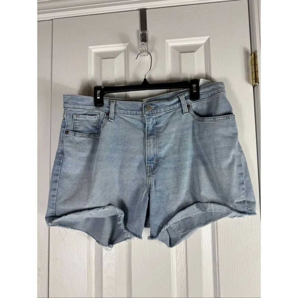 Levi Strauss Womens Original Vintage Denim Shorts Size 14